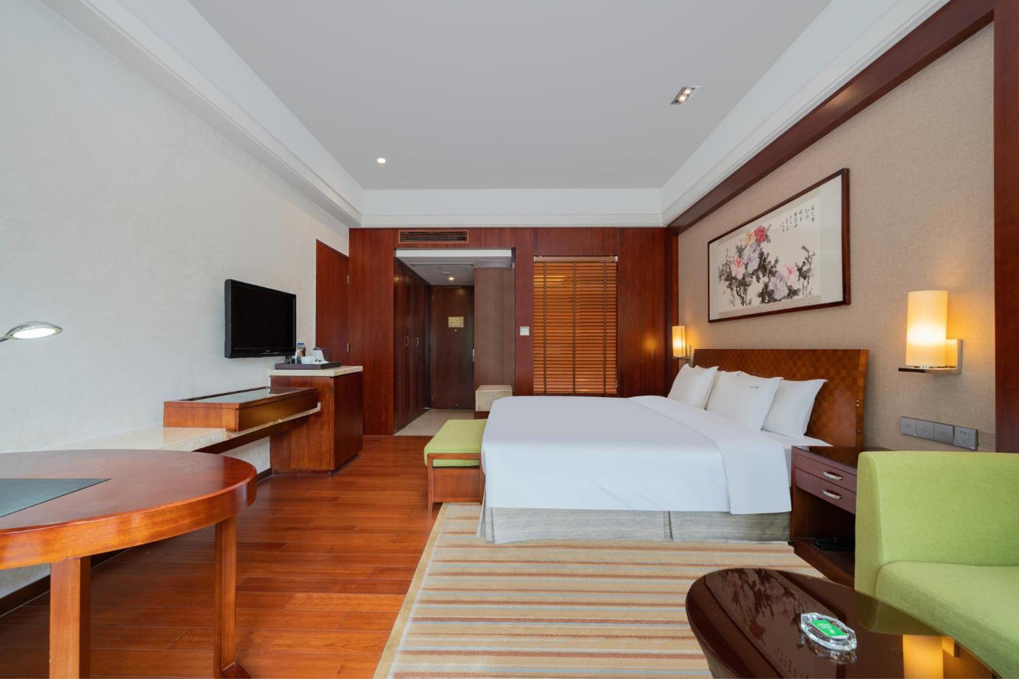 Holiday Inn Resort Chaohu Hot Spring By Ihg Хефей Екстериор снимка
