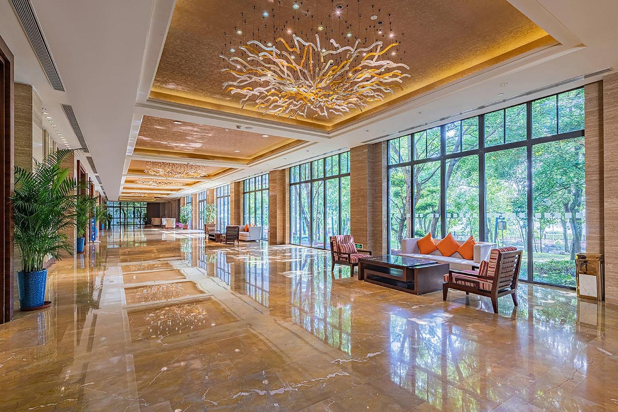 Holiday Inn Resort Chaohu Hot Spring By Ihg Хефей Екстериор снимка