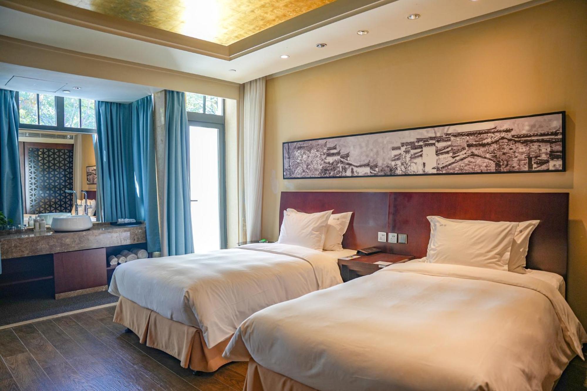 Holiday Inn Resort Chaohu Hot Spring By Ihg Хефей Екстериор снимка