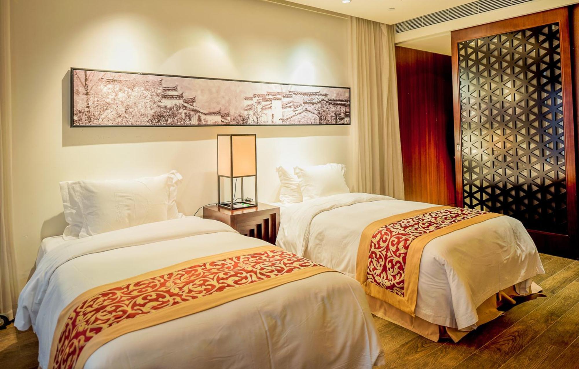 Holiday Inn Resort Chaohu Hot Spring By Ihg Хефей Екстериор снимка